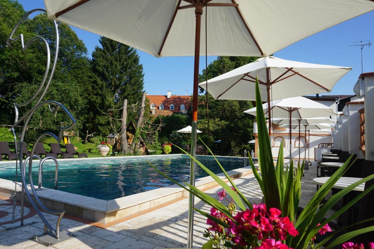 Gartenhotel Kloepferkeller Eibiswald Екстер'єр фото